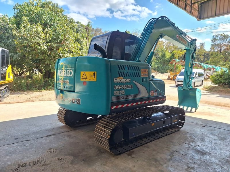 KOBELCO SK75-8  รุ่นนิยมพร้อมลายแย๊ก