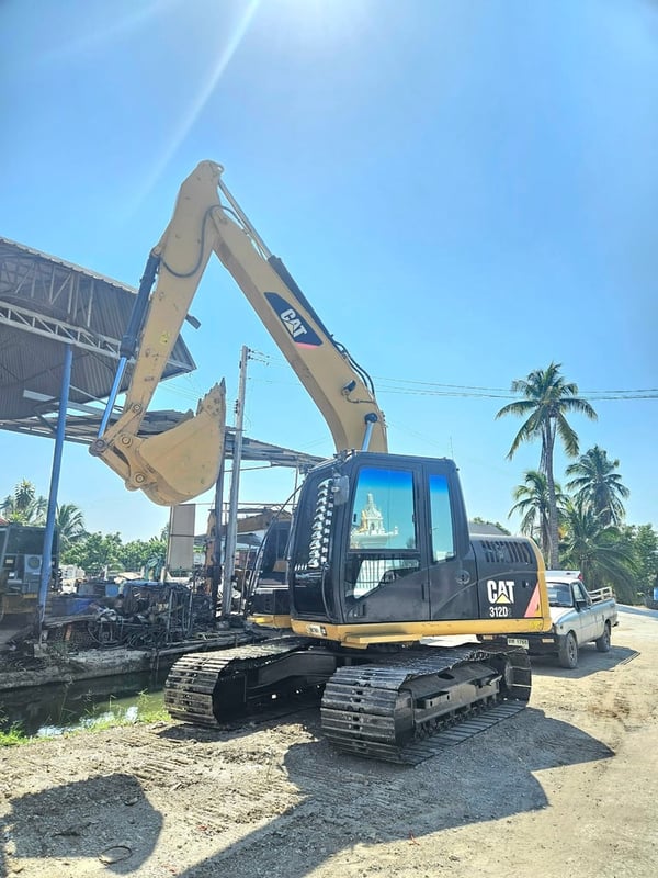 CAT312D2 (ขนาด 12 ตัน)