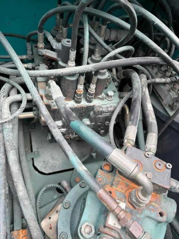 KOBELCO SK200-8XM สด-ผ่อน KOBELCO SK200-8XM สด-ผ่อน