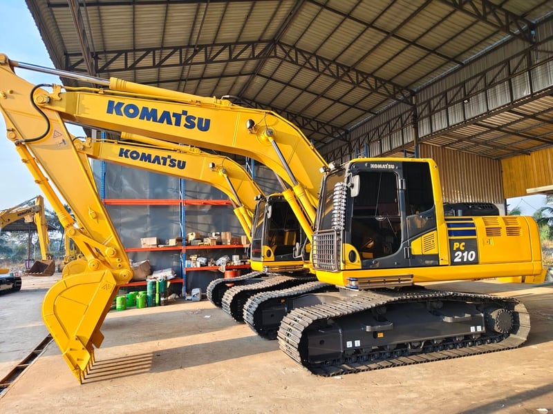  KOMATSU PC200ce  PMเหลือๆค่ะ 