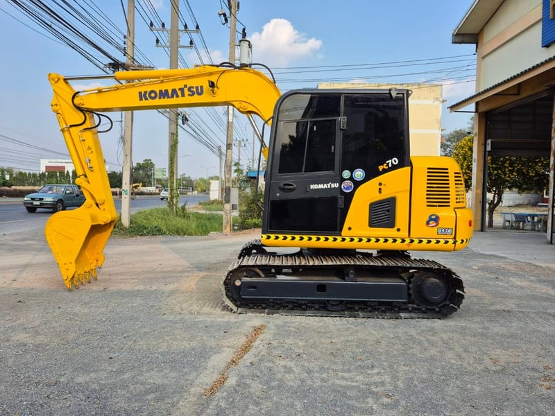 KOMATSU PC70-8 เก่านอกแท๊ (สด-ผ่อน)