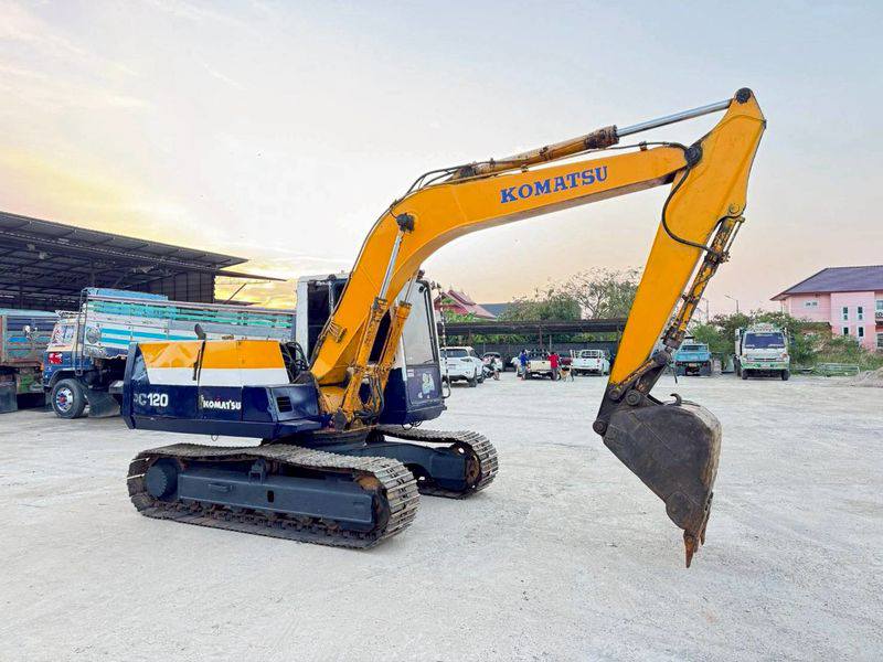 KOMATSU PC120-5 KOMATSU PC120-5