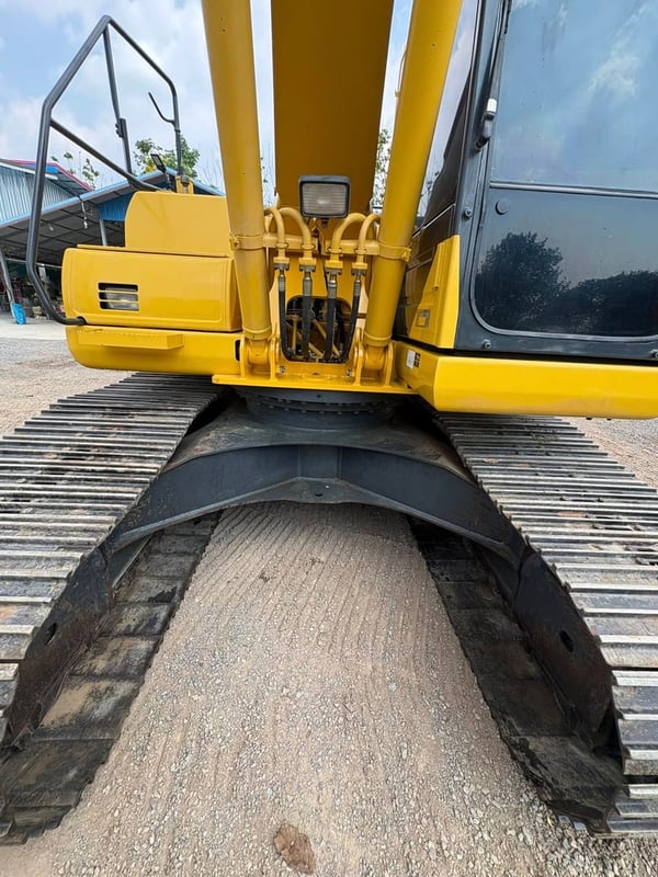 KOMATSU PC210-10MO PM. เหลือๆ KOMATSU PC210-10MO PM. เหลือๆ