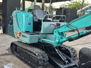 YANMAR B25 ขายถูก YANMAR B25 ขายถูก