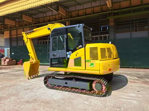 KOMATSU PC70-8   