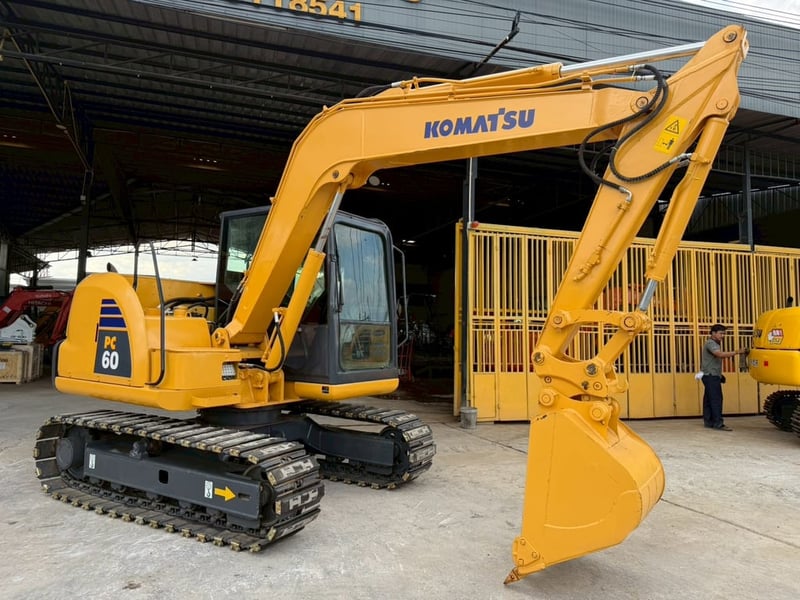 KOMATSU PC60-8 เก่านอก🇯🇵มีไลน์แย็ก