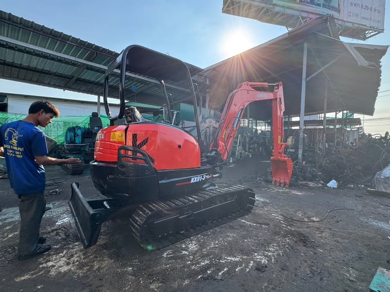 KUBOTA KX91-3 แถมเล่มทะเบียนใช้งานราชงานหลวงได้