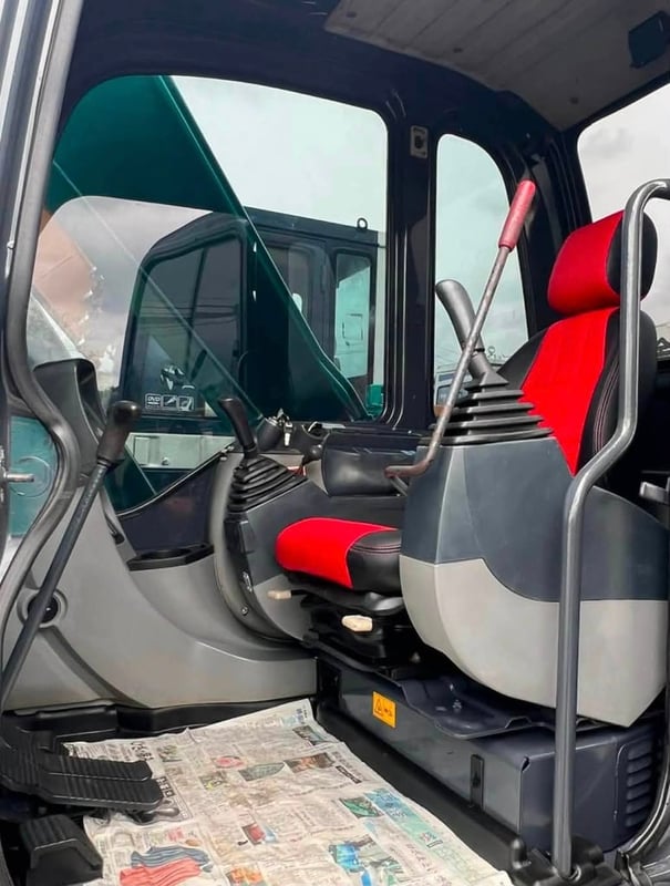 KOBELCO SK75-8   ศูนย์ไทยมือเดียว 7 ตัน 