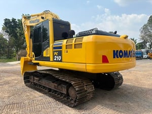 KOMATSU PC210-10MO PM. เหลือๆ KOMATSU PC210-10MO PM. เหลือๆ