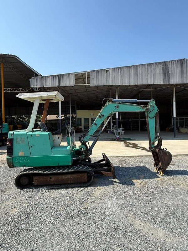 HANIX H27 รถนอกไม่เคยใช้ในไทย