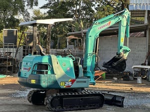 YANMAR B25 ขายถูก YANMAR B25 ขายถูก