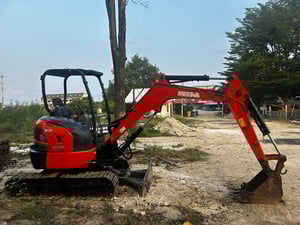KUBOTA U35  รถบ้าน พร้อมใช้งาน 