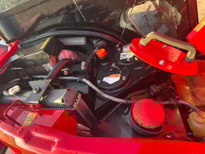 YANMAR VIO40-2a มีลายแย็ก 