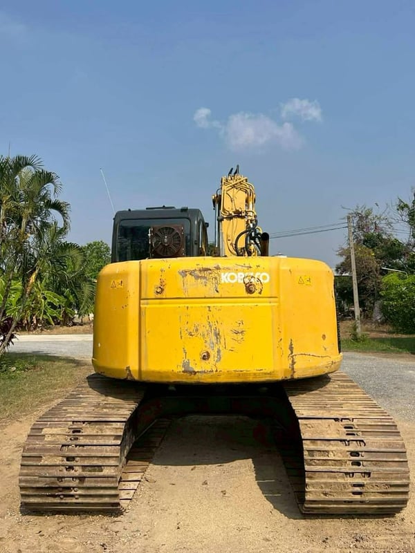 สภาพเก่านอก Kobelco sk135sr YY02