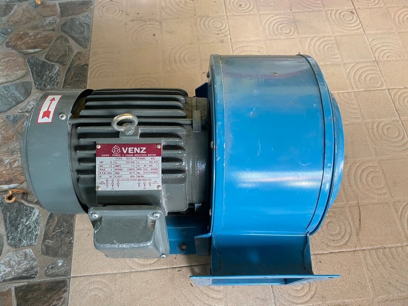 ขายมอเตอร์ 3 เฟส VENZ 2 แรงม้า (มือสอง) สภาพสวย พร้อมใช้งาน