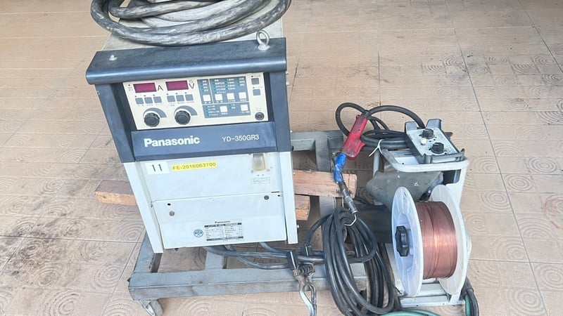 ขายเครื่องเชื่อม Panasonic YD-350GR3 ระบบ Inverter เกรดอุตสาหกรรม (CO2,MAG,MIG) 