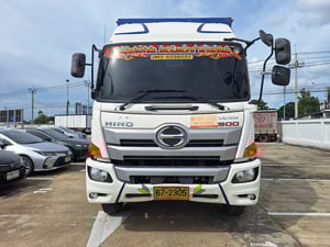 HINO FG 240 แรงม้า รถบรรทุก 6ล้อ ตู้แห้ง ปี 2021 เลขไมล์ 243,023 กม.