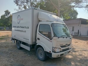 HINO XZU 136แรงม้า รถบรรทุก 4ล้อ ตู้แห้ง ปี2021 (2564) เลขไมล์ 106,635 กม. HINO XZU 136แรงม้า รถบรรทุก 4ล้อ ตู้แห้ง ปี2021 (2564) เลขไมล์ 106,635 กม.