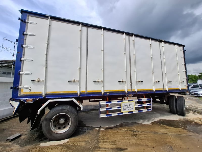 หางพ่วงตู้ 10 บาน อู่เอ็มอีซี 2009 การาจ 2 เพลา ปี 2021 (2564)