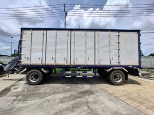 หางตู้ 10 บาน  อู่ เอ็มอีซี 2009 การาจ ปี 64