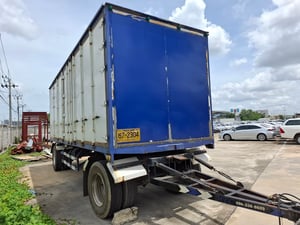 หางตู้ 10 บาน  อู่ เอ็มอีซี 2009 การาจ ปี 64