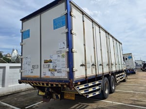 Hino FG 240 แรงม้า รถบรรทุก 10 ล้อ ตู้แห้ง ปี 2021 เลขไมล์ 223,738