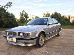 BMW 525I รถบ้าน มือสอง BMW 525I รถบ้าน มือสอง