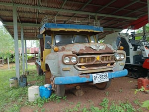 ISUZU TX145Hp 145แรงม้า รถบรรทุก 6ล้อ หางปลาไฮดรอลิค ปี1965