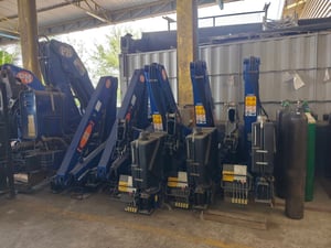 เครน PM ใหม่เเละมือสอง