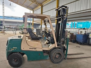 ขายโฟล์คลิฟท์3ตัน