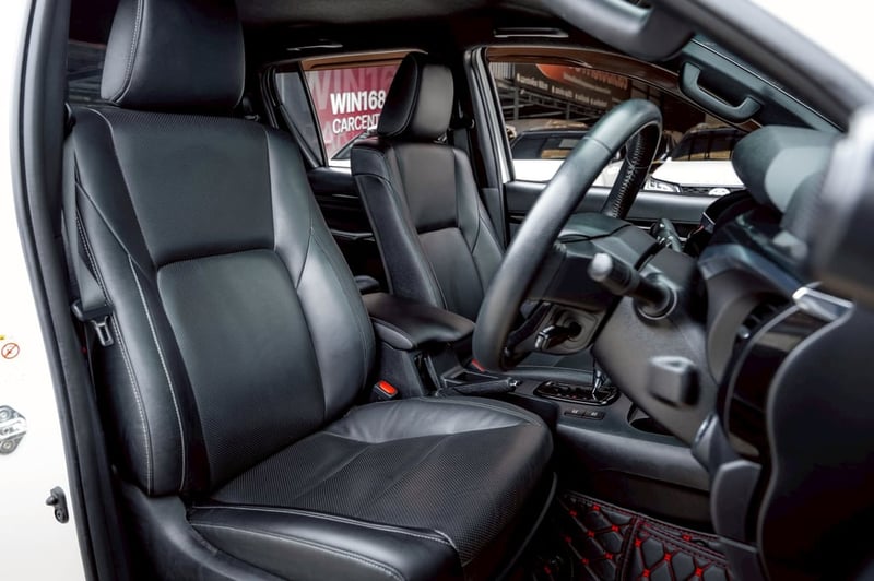 TOYOTA HILUX REVO 2.8 ROCCO Double Cab Prerunner 4×4 AT 2019