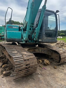 ขายรถแบคโฮ KOBELCO รุ่น SK200-8 Super