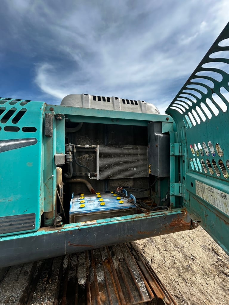 ขายรถแบคโฮ KOBELCO รุ่น SK200-8 SuperXm