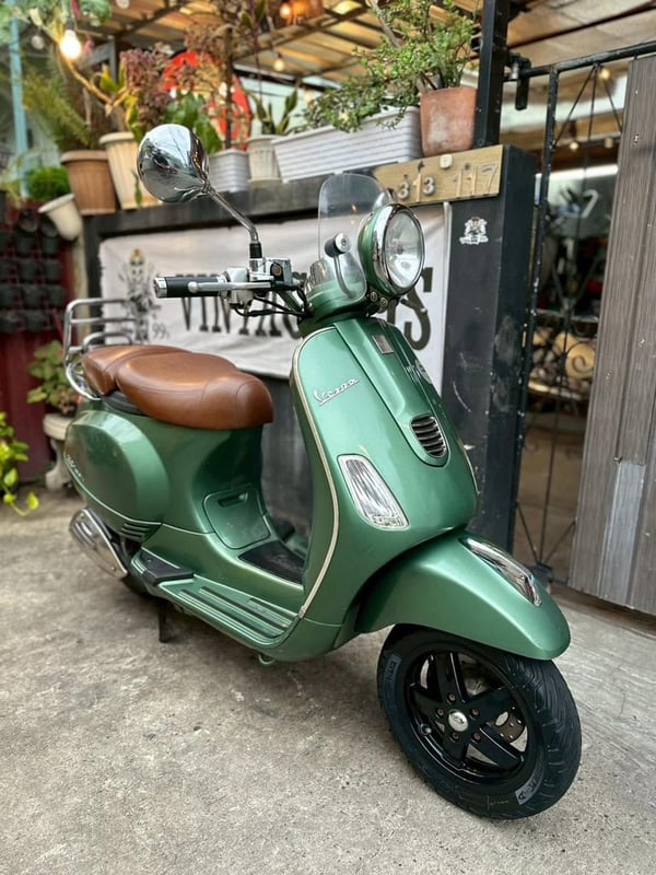 Vespa LX 150 ปี2016 สีเขียวละมุนตุ้น Vespa LX 150 ปี2016 สีเขียวละมุนตุ้น