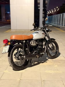 Kawasaki W175 ปี 2018 