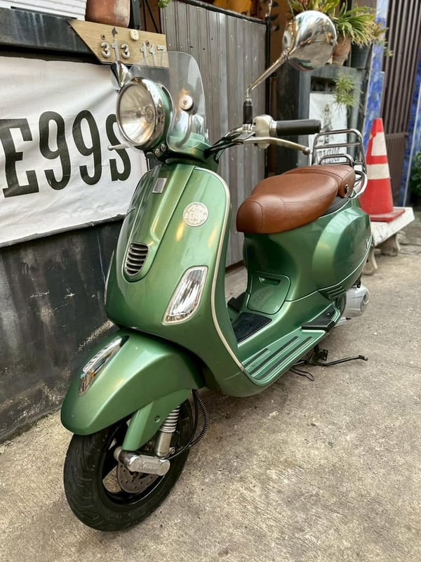 Vespa LX 150 ปี2016 สีเขียวละมุนตุ้น Vespa LX 150 ปี2016 สีเขียวละมุนตุ้น