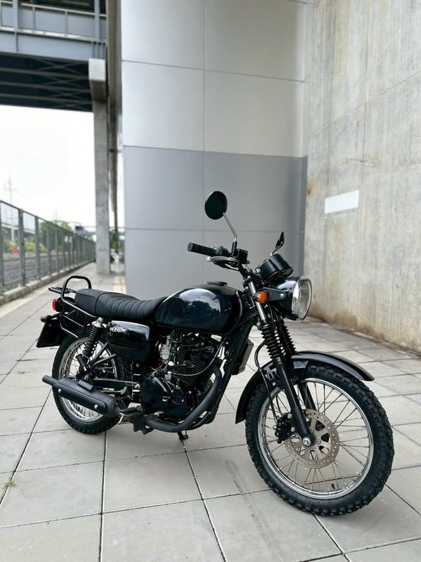 Kawasaki W175 ปี2018 เราต้องมีติดร้านไว้ตลอด 