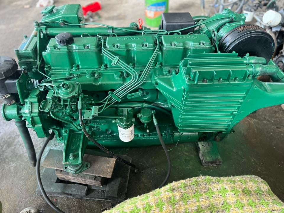 ขาย เครื่องเรือยอร์ช  volvo penta tamd 41 ทนๆ แรงๆ แน่นๆ โทโบว์ลั่นๆ