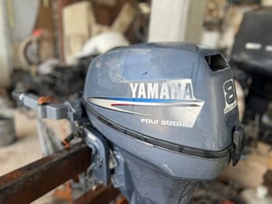 ขาย เครื่อง yamaha four stroke 8 แรงStart สองระบบ หาง 25 เป็นเครื่องสำรองสำหรับเรือใหญ่ หายากมากครับสเปคนี้ ราคา 22,900 บาท เครื่องแน่นแน่นสวยๆ สีเดิมเดิมจากโรงงาน เลยครับ ของ อยู่อยุธยา สนใจติดต่อ 087-6650665 หนือ 092-3130550 ครับ