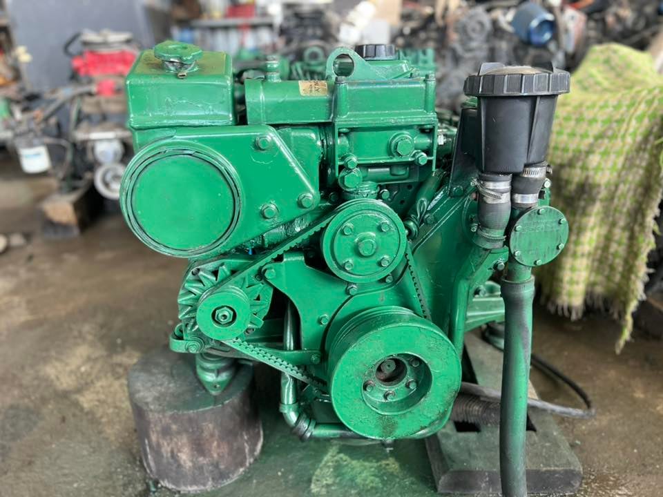 ขาย เครื่องเรือยอร์ช  volvo penta tamd 41 ทนๆ แรงๆ แน่นๆ โทโบว์ลั่นๆ