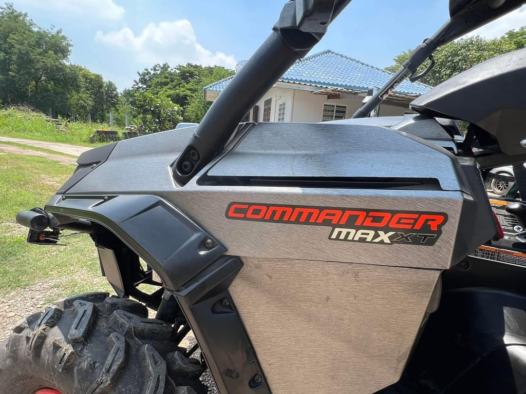 ขาย utv  can-am commander max xt 1000 ปี 2016 รถสวย มาก ใช้งานน้อย 166 ช.ม เครื่อง 1000cc 