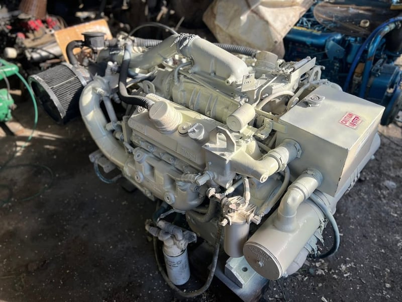 ขาย เครื่องเรือยอร์ช ขนาดใหญ่ แรงๆ detroit diesel  v6 92 ta 550 hp ที่ 2300 rpm เกียร์ twin disc ทด 2.0 เครื่องสวยมากๆ