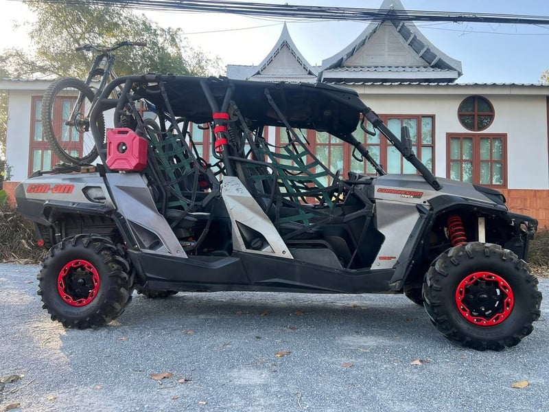 ขาย utv  can-am commander max xt 1000 ปี 2016 รถสวย มาก ใช้งานน้อย 166 ช.ม เครื่อง 1000cc 