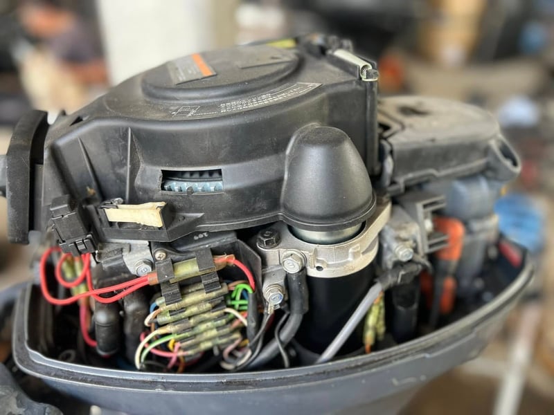 ขาย เครื่อง yamaha four stroke 8 แรงStart สองระบบ หาง 25 เป็นเครื่องสำรองสำหรับเรือใหญ่ หายากมากครับสเปคนี้ ราคา 22,900 บาท เครื่องแน่นแน่นสวยๆ สีเดิมเดิมจากโรงงาน เลยครับ ของ อยู่อยุธยา สนใจติดต่อ 087-6650665 หนือ 092-3130550 ครับ