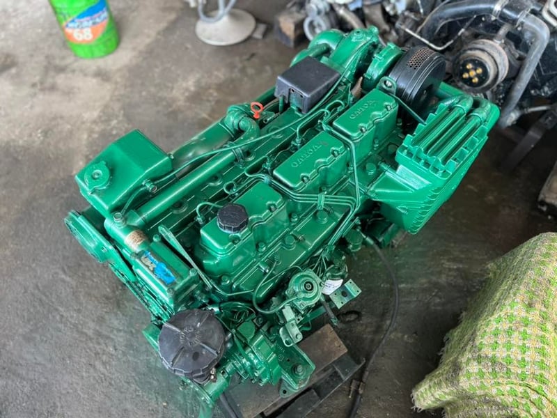ขาย เครื่องเรือยอร์ช  volvo penta tamd 41 ทนๆ แรงๆ แน่นๆ โทโบว์ลั่นๆ