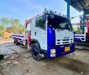 ขายรถ6ล้อติดเครน5ตัน