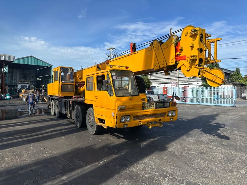ขายรถเครนTADANO TL250M1