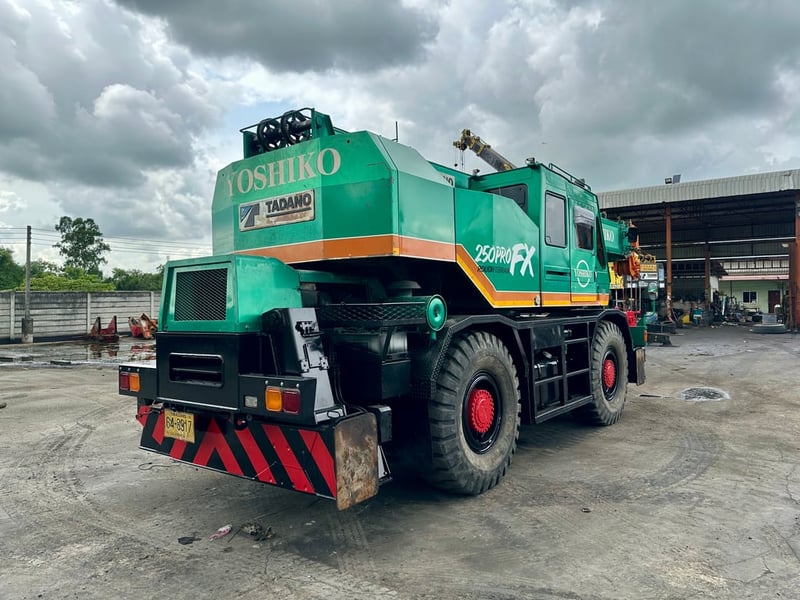 ขายรถเครนTR250M5ปี92