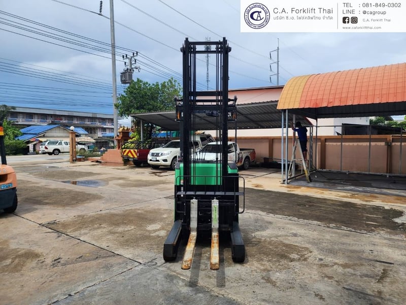 ขาย รถโฟล์คลิฟท์ไฟฟ้า TOYOTA รุ่น 8FBR18