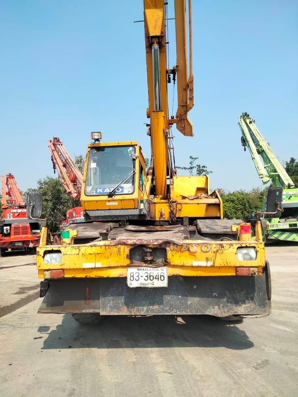 รถเครน25ตัน 4ล้อ KATO kr25H-v รถเครน25ตัน 4ล้อ KATO kr25H-v